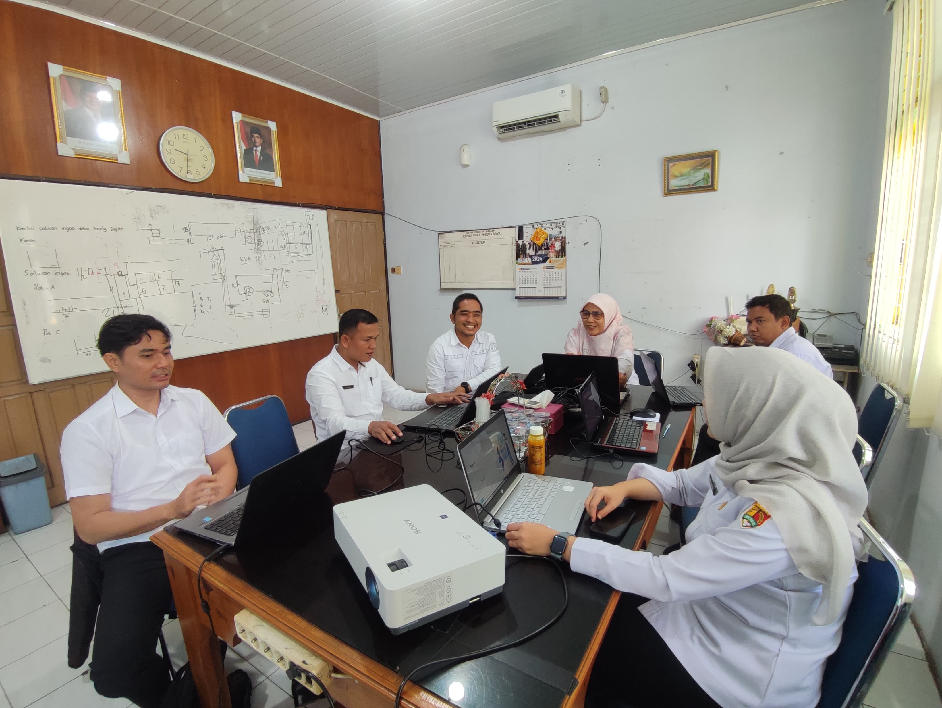Berita Gambar